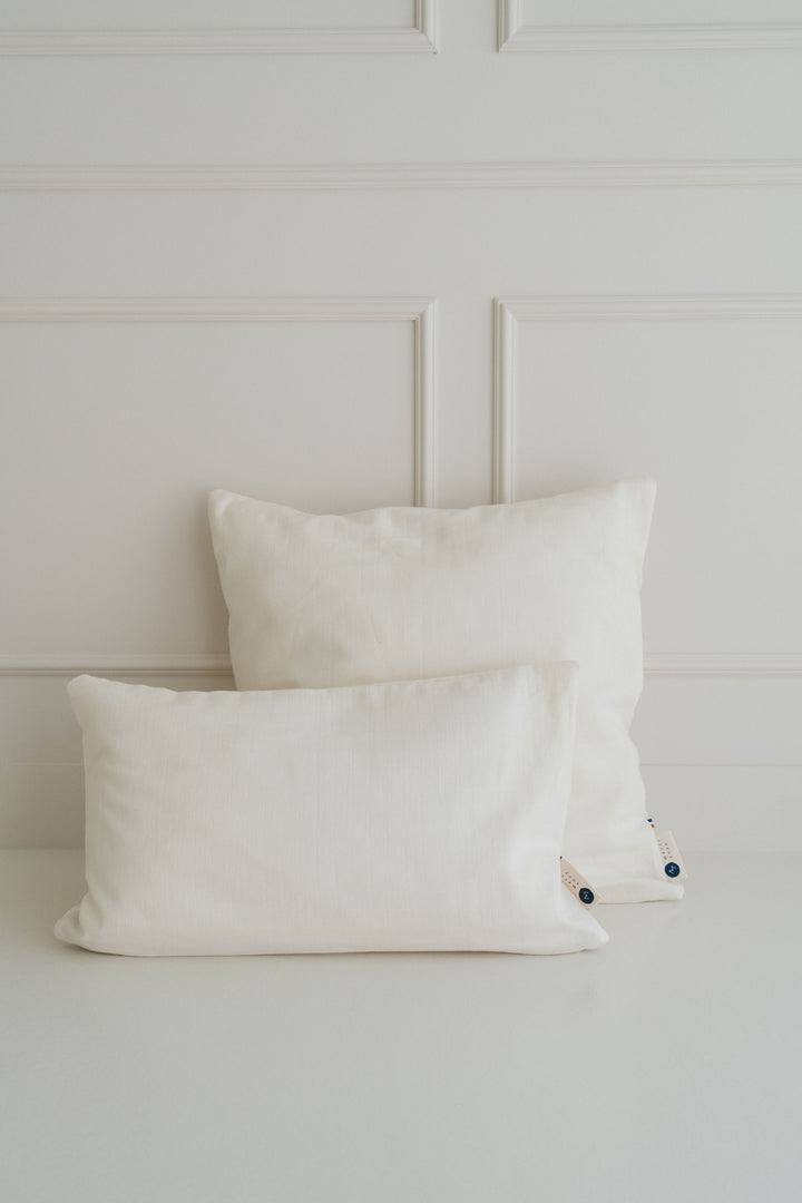 Coussin en coton écru