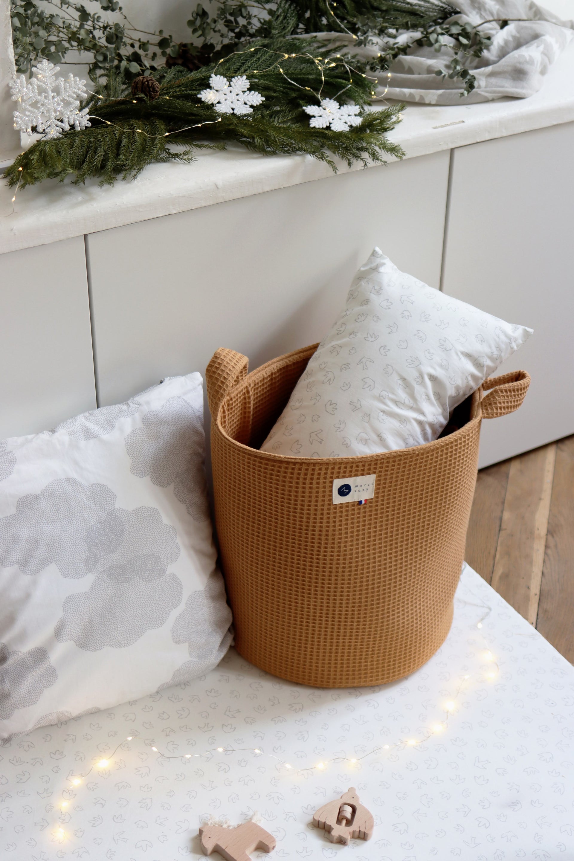 Coussin Les choses précieuses