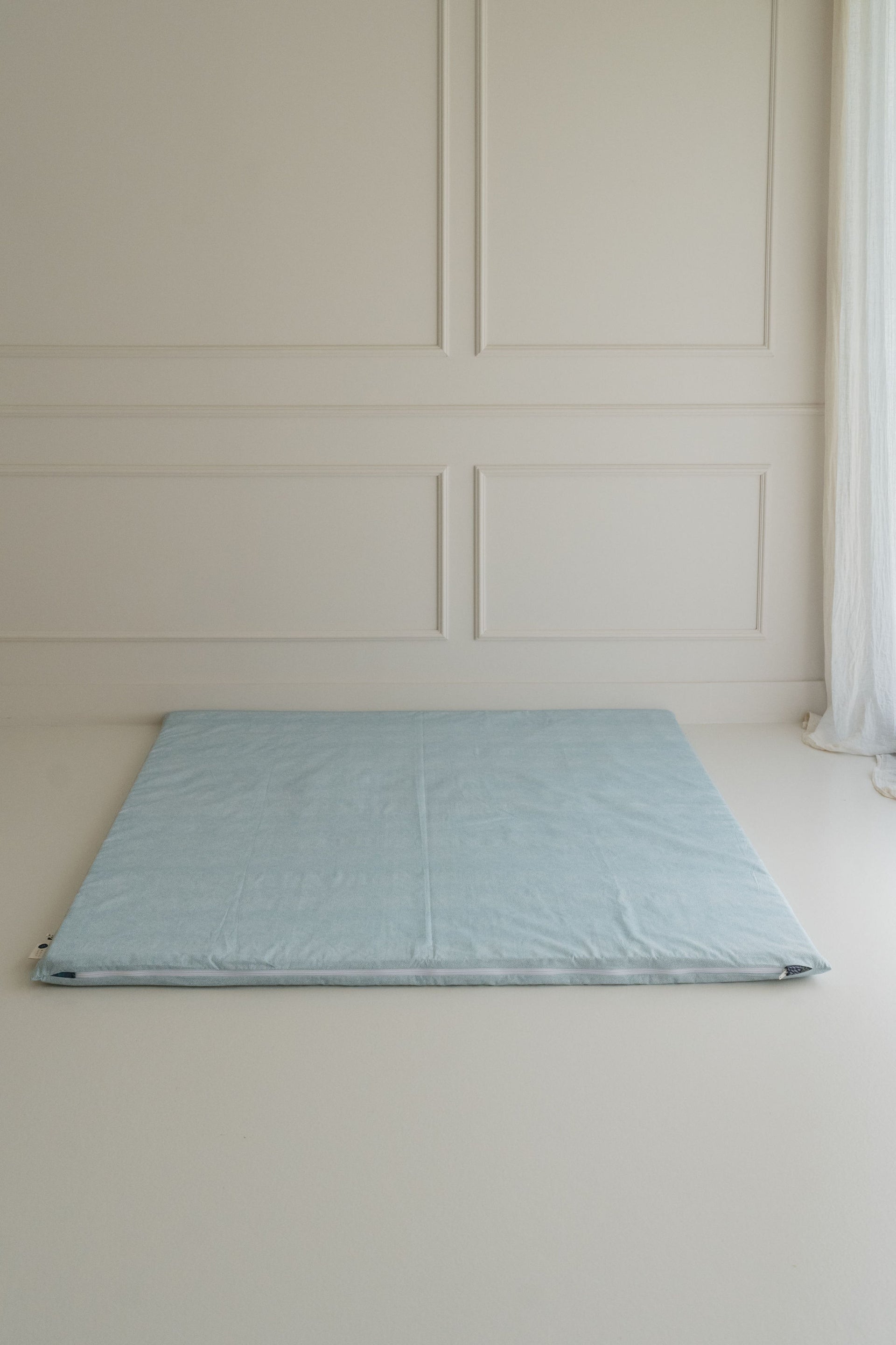 Tapis de sol enfant bleu