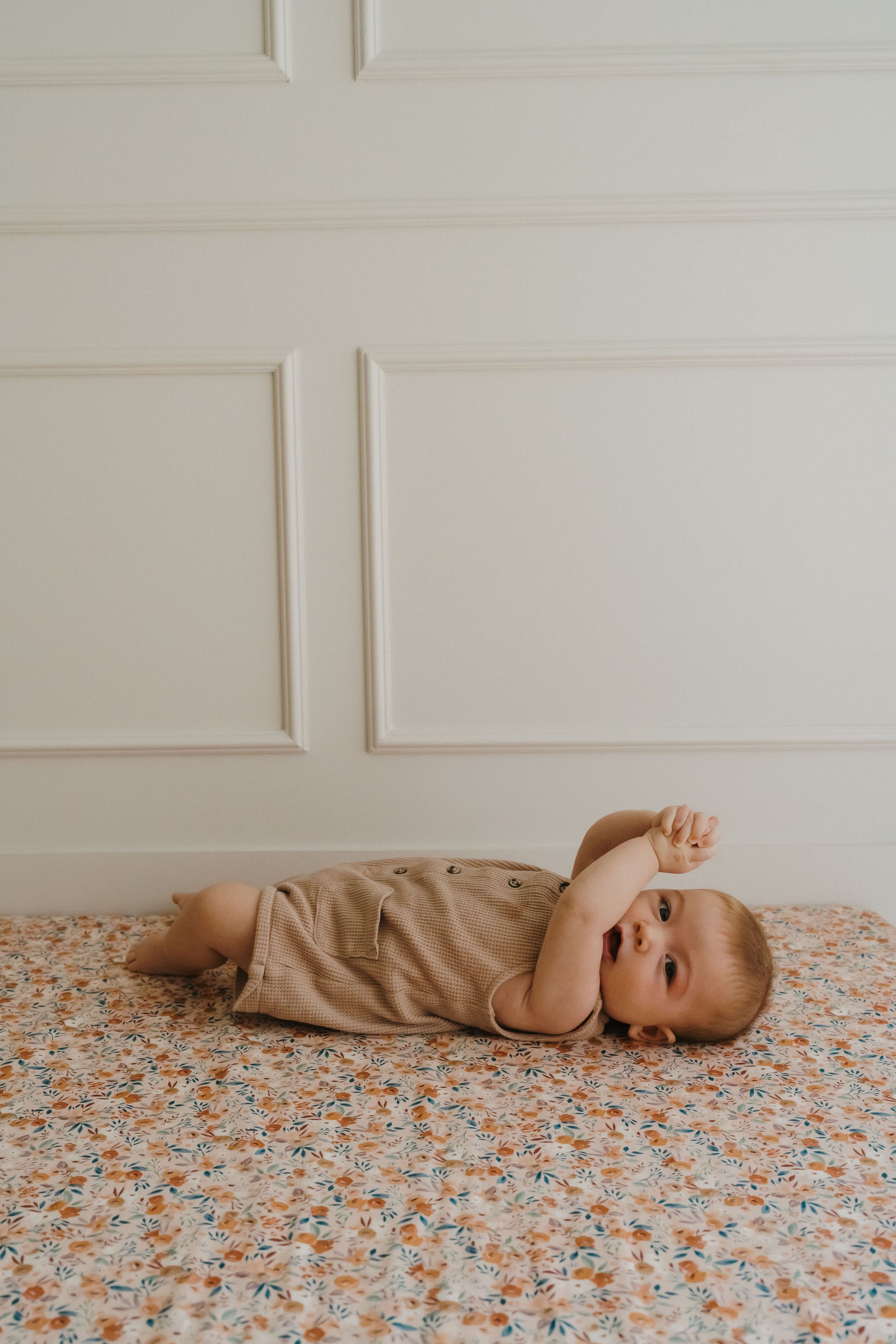 Tapis bébé à fleurs lavable